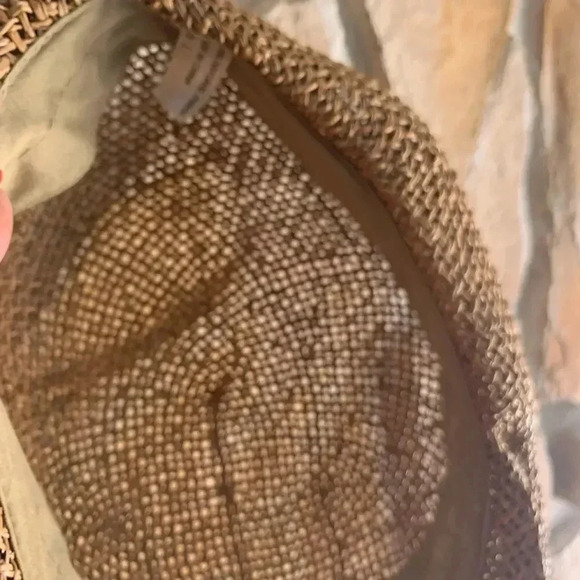 Wicker Look Hat Made with 100% Natural Fibers - Picture 4 of 8